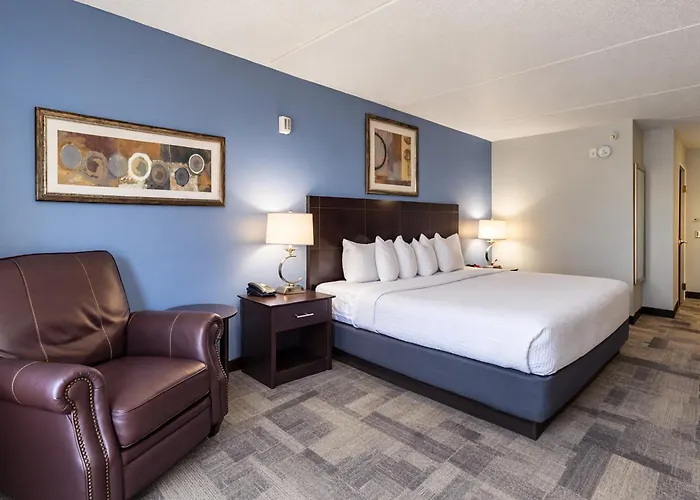 Greenfield Inn & Suites Owensboro, Ky Airport